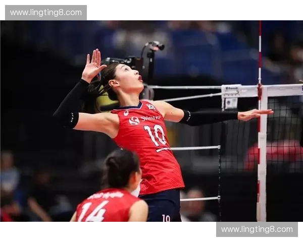 世界杯直播强强对话豪门碰撞点燃全球球迷激情之夜巅峰对决见证荣耀时刻